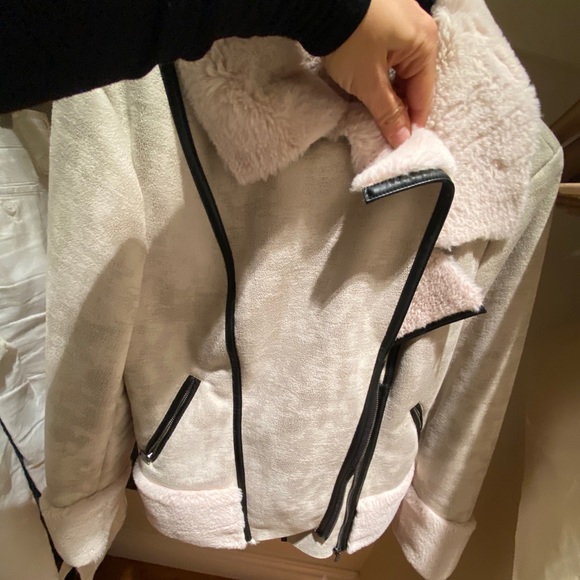 Sisley Winter fur and vegan suede coat - Picture 2 of 4